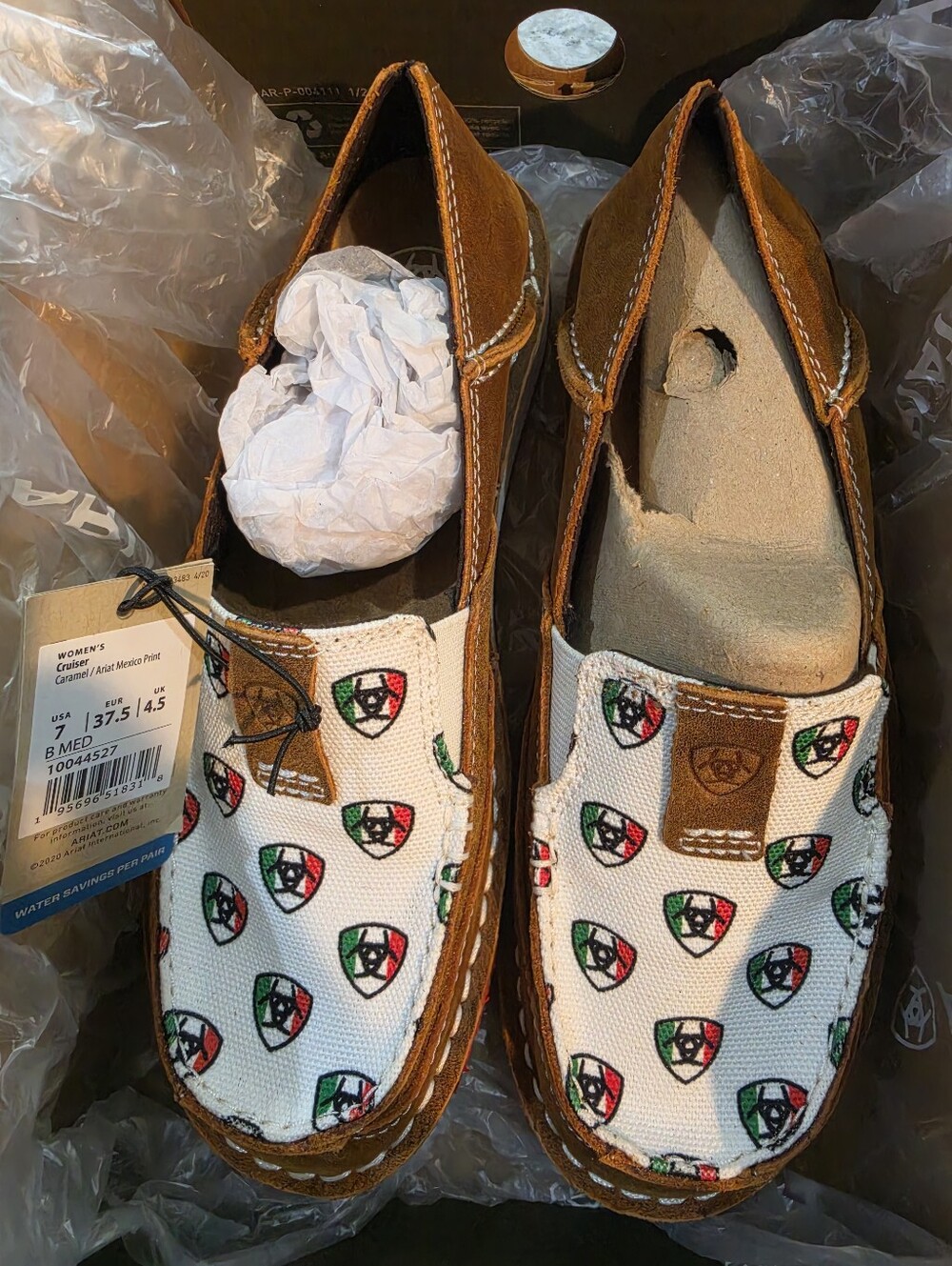 Ariat Mexico Print Canvas